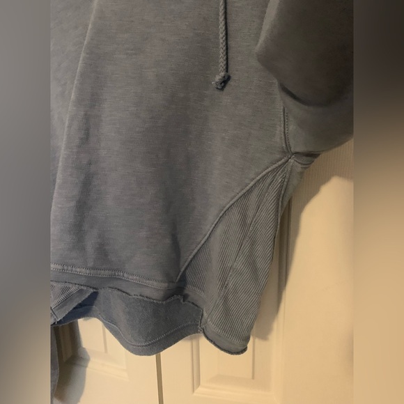 American Eagle Beach Sweater - Picture 3 of 5